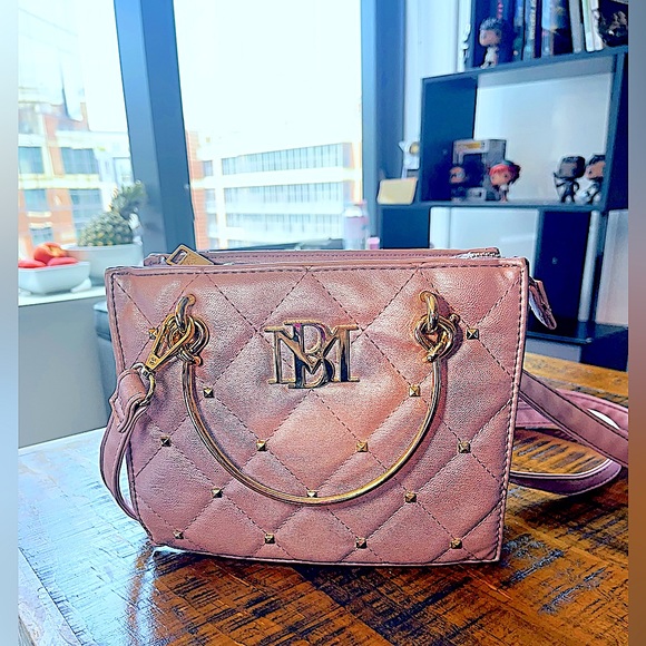 Badgley Mischka Pastel Pink Crossbody/Clutch Purse - Picture 1 of 6